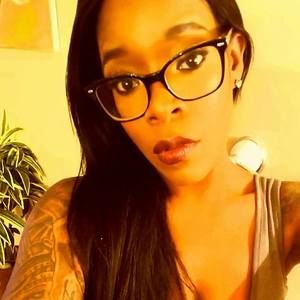 Meet your Posher, Shantel